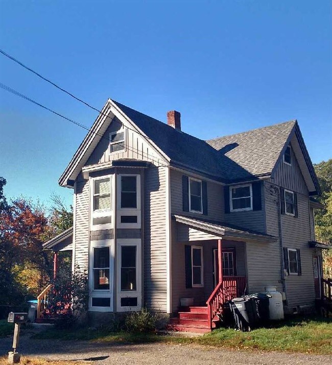 Building Photo - 71 Main St