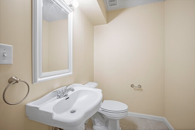 Foto del edificio - 8044 Neshoba Rd