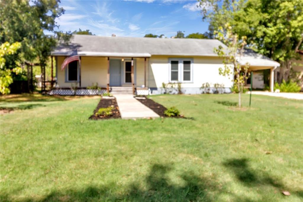 426 W Pietzsch St, Bartlett, TX 76511 House Rental in Bartlett, TX