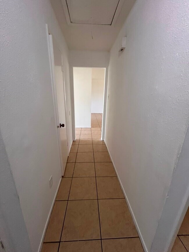 Foto del edificio - 6514 Summer Ridge Dr