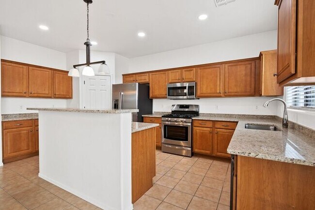 Foto del edificio - **MOVE IN SPECIAL $500 CREDIT - Beautiful ...