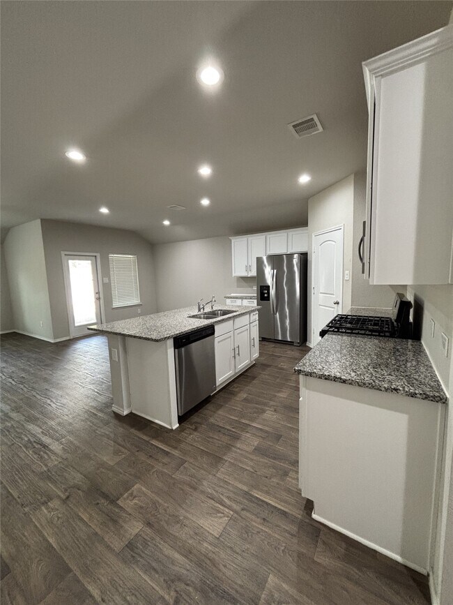 Building Photo - 18237 Cascadia Mill Ct.