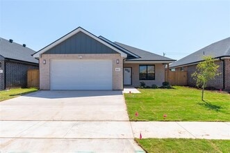 Building Photo - 6613 Prickly Pear Wy