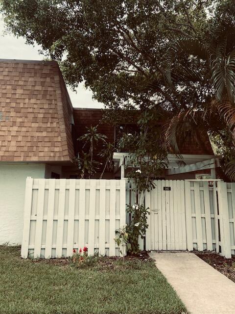 Foto del edificio - 2010 SW 29th St