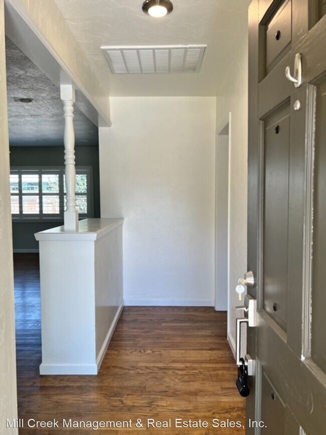 Building Photo - 3 br, 2 bath House - 1413 S. Grant St.