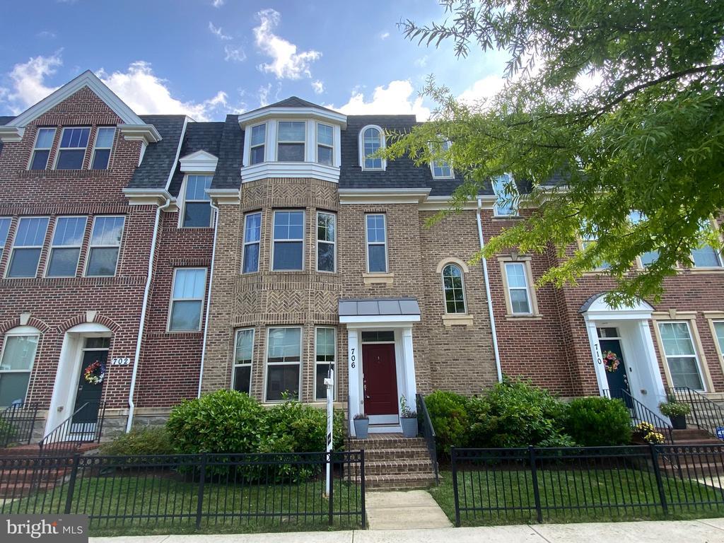 706 Crown Park Ave, Gaithersburg, MD 20878 Townhome Rentals in Gaithersburg MD