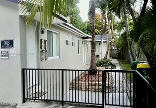 Building Photo - 1015 W Las Olas Blvd