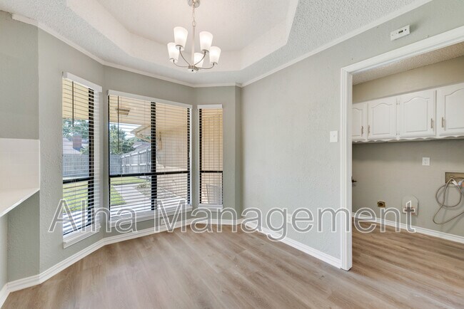 Foto del edificio - 358 Cardinal Creek Dr