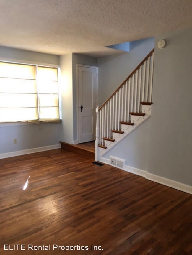 Building Photo - 3 br, 1 bath House - 1010 Bryan Street