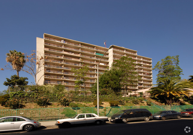 Building Photo - MacArthur Park Tower