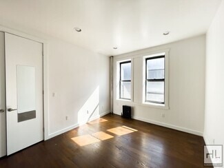 Building Photo - EASTERN PARKWAY / Crown Heights / Spacious...