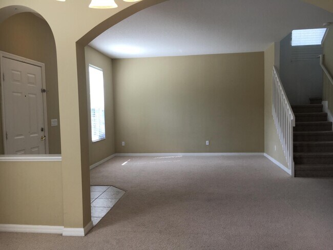 Building Photo - 9805 Portofino Dr
