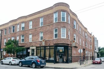 Building Photo - 2023 N California Ave