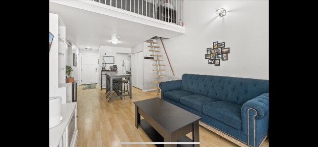 Foto del edificio - 424 N Center St