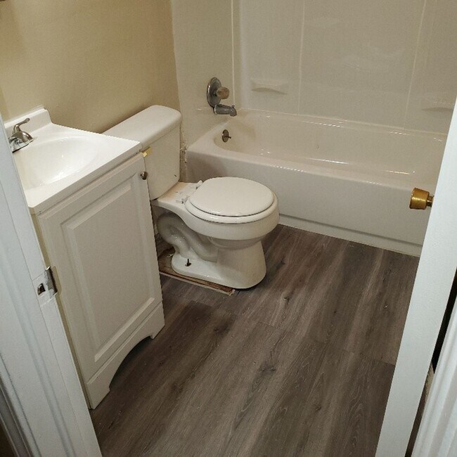 Foto del edificio - 3BDRM HOUSE FOR RENT