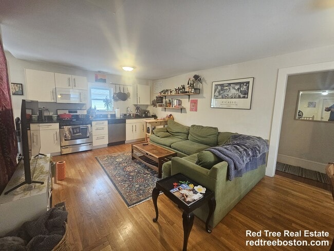 Building Photo - 7 Riverside Pl