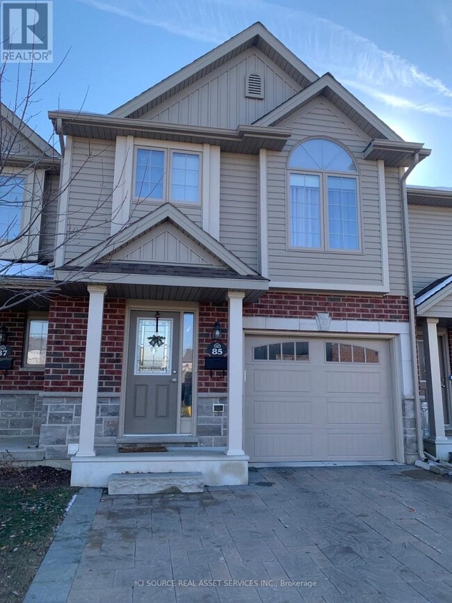 Building Photo - 1061 Eagletrace Drive