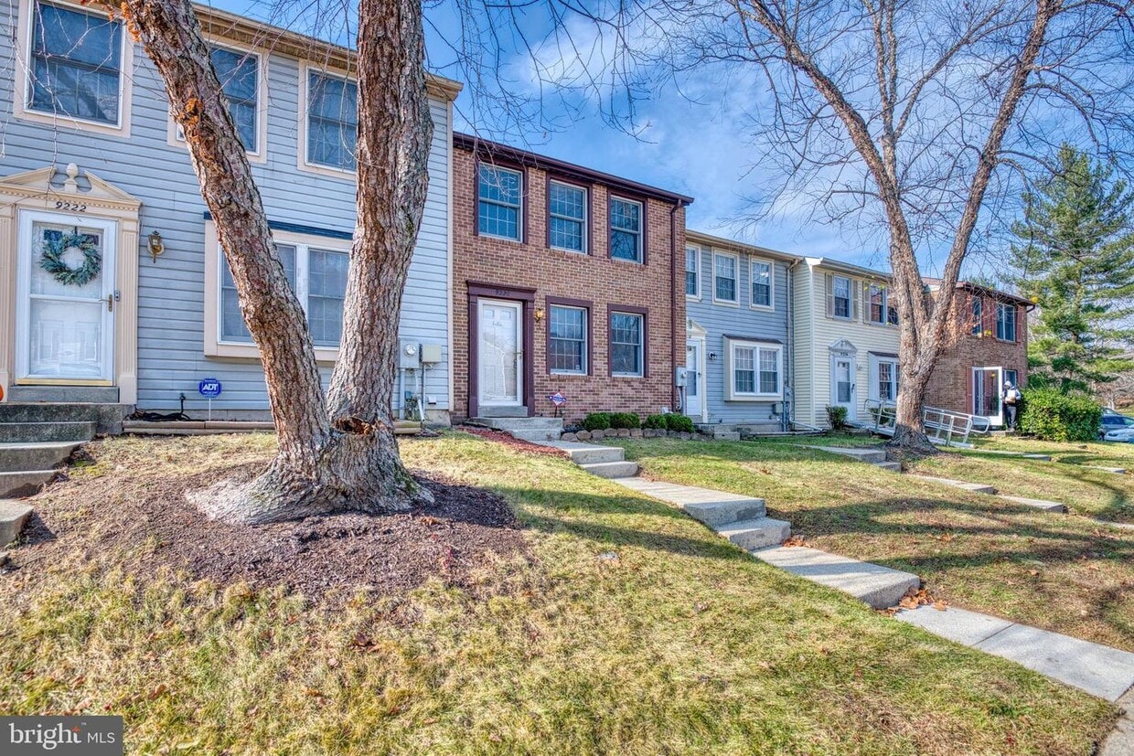 9220 Pinenut Ct, Laurel, MD 20723 Townhome Rentals in Laurel MD