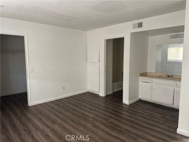 Building Photo - 9250 Wheeler Ct