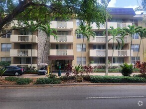 Building Photo - 1800 Sans Souci Blvd