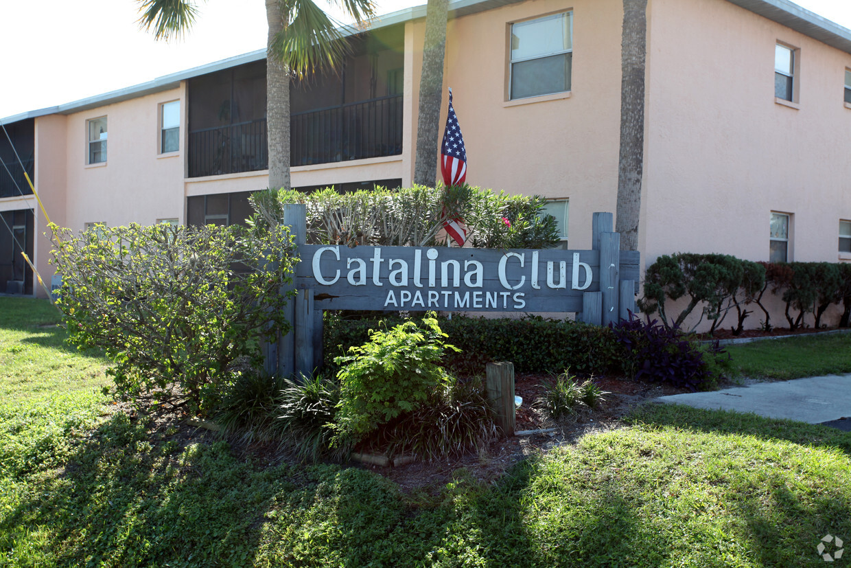 Foto del edificio - Catalina Club Apartments