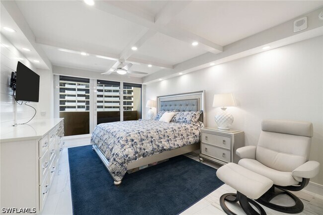 Foto del edificio - 4001 Gulf Shore Blvd N