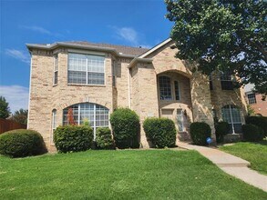 Building Photo - 3445 Danbury Ln