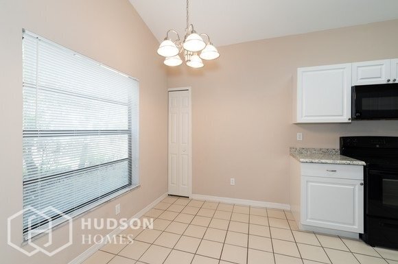 Building Photo - 867 S Patrick Dr