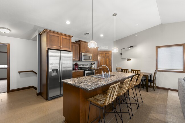 Building Photo - 1064 W Willis Wy