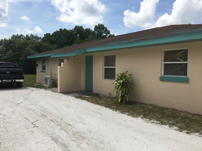 Building Photo - 917 NW 11th St