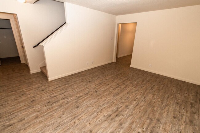 Building Photo - 8714 Tesoro Hills