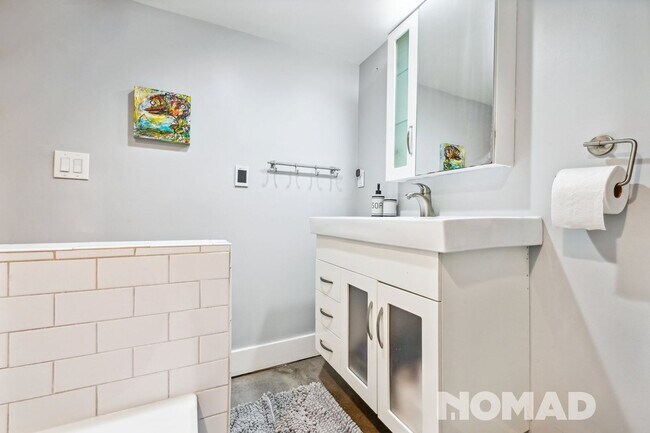 Foto del edificio - 4885 Stuart St