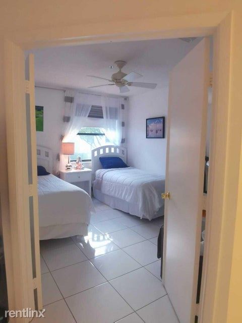 Foto del edificio - 3 br, 2 bath House - 5147 Europa Dr Apt O 1