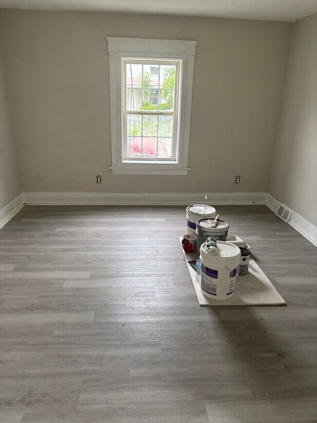 Building Photo - Section 8 Accepted!!!