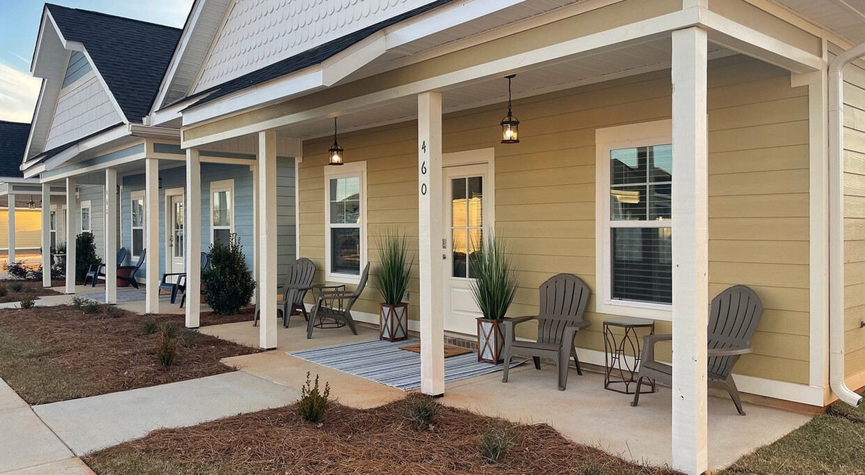 Cottages at Oak Grove Dairy Houses for Rent Huntsville, AL Apartments