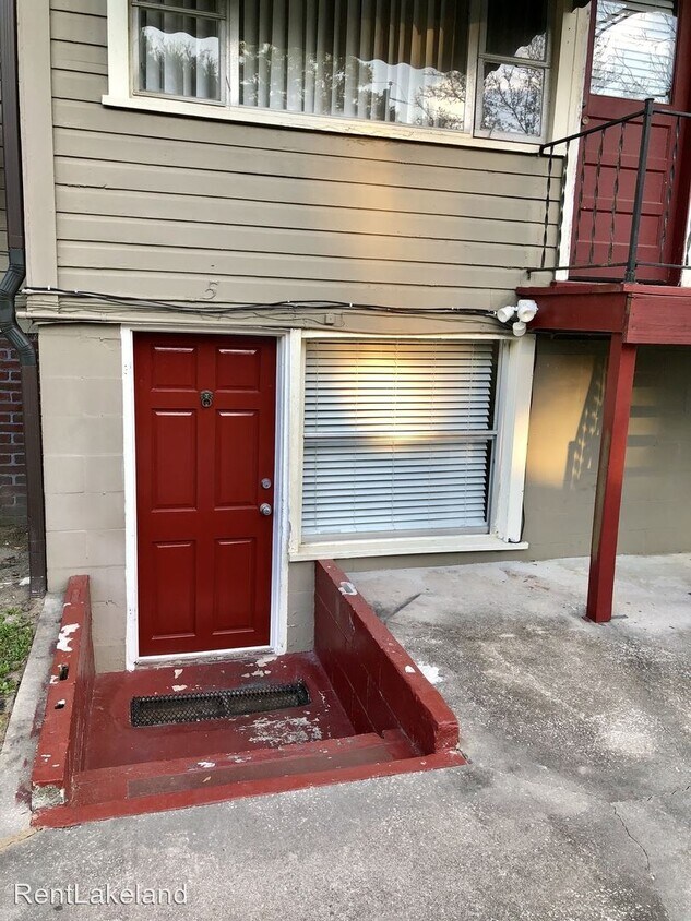 Primary Photo - 519 Charles St