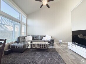 Building Photo - 12702 Stone Heights Dr