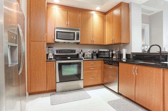 Foto del edificio - 701 S Olive Ave