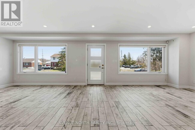 Building Photo - 2676 Ayers Ave