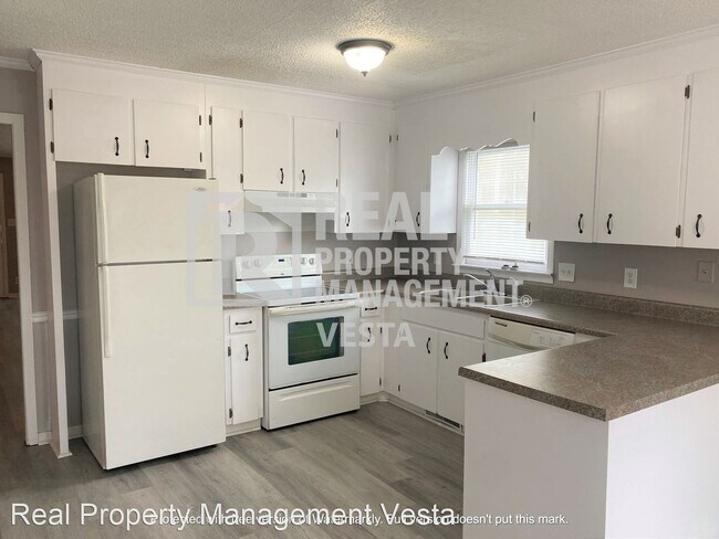 Foto del edificio - 2 br, 2 bath House - 160 North Springs Ct