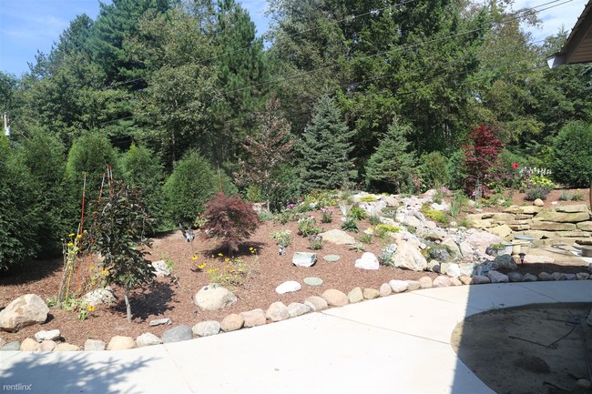 Foto del edificio - 1 br, 1 bath  - 4720 Napier Rd