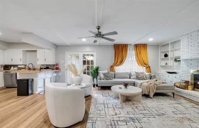 Building Photo - 9005 Villa Park Cir