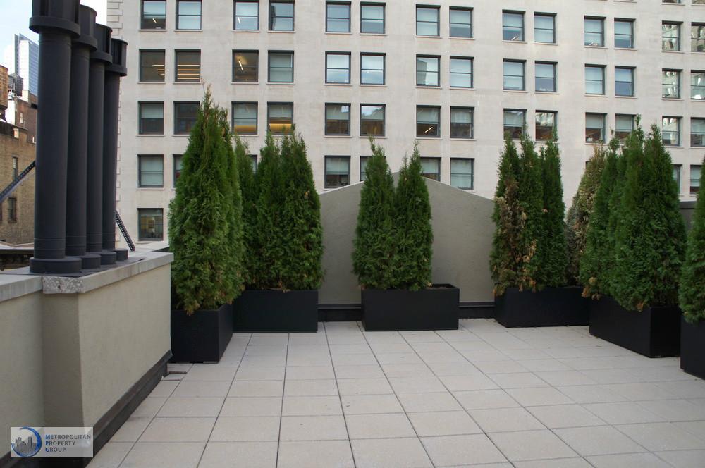 Primary Photo - 34 W 18th St