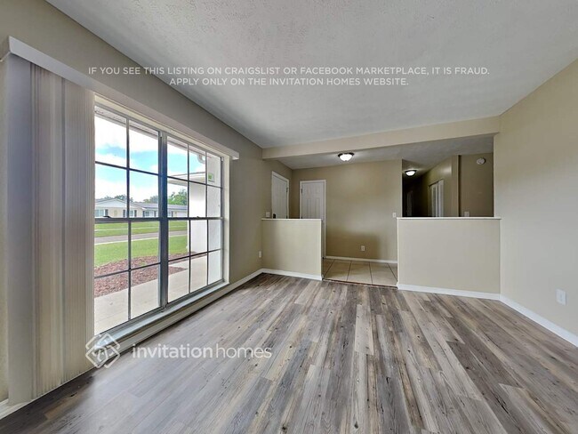 Foto del edificio - 203 Donatello Dr