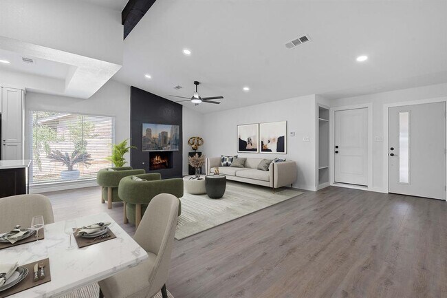 Foto del edificio - 5113 Loyola Ln