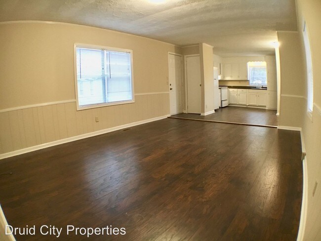 Building Photo - 414 42nd St