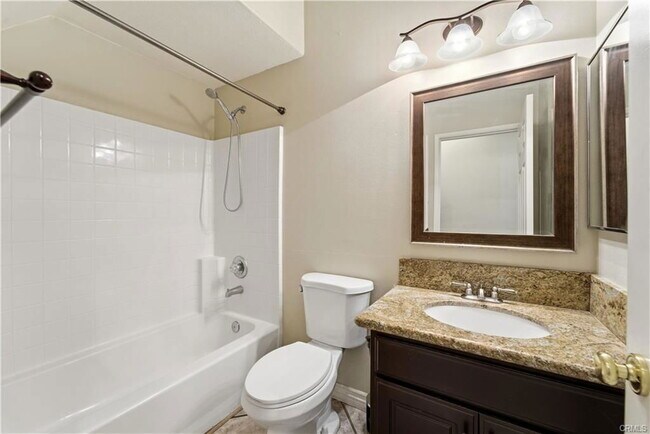 Foto del edificio - 20300 Candice Ct