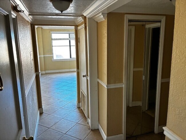 Foto del edificio - 311 W Ashley St