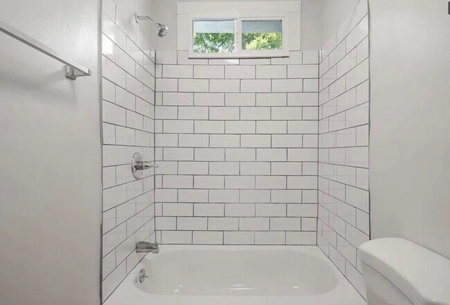 Foto del edificio - 731 Cameron St