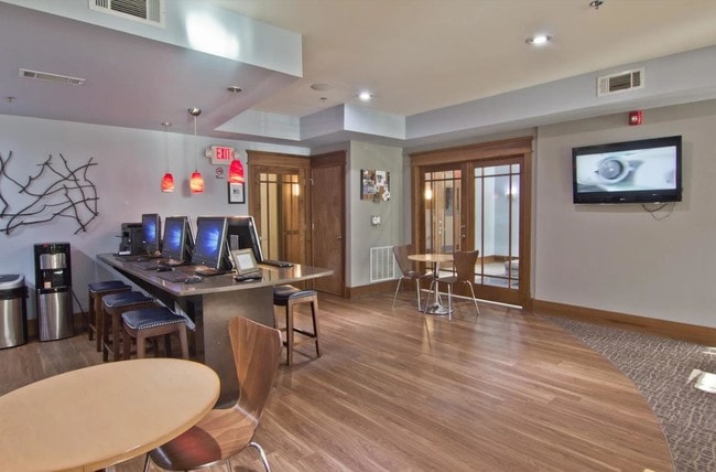 Building Photo - Atlas LaVista Hills